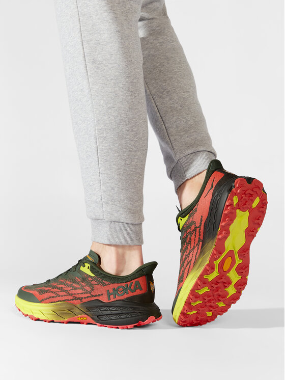 Hoka Tekaški čevlji Hoka Speedgoat 5 1123157 Pisana