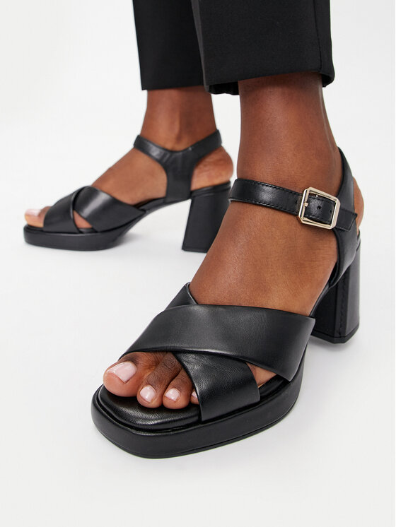 Clarks Sandali Clarks Ritzy75 Rae 26176646 Črna
