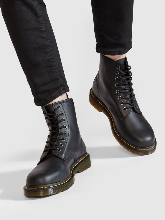 Dr. Martens Берци Dr. Martens 1460 11822002 Чорний