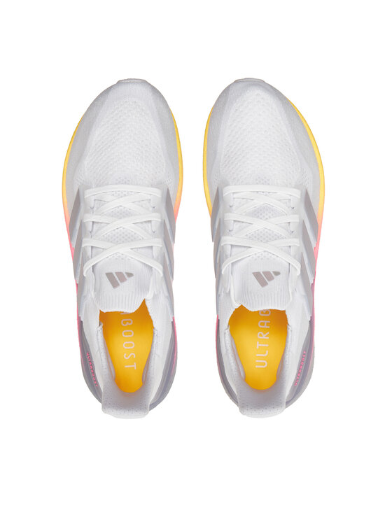 adidas Взуття для бігу adidas Ultraboost 5 ID8810 Білий