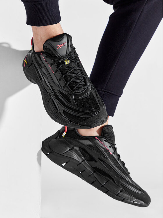 Reebok Взуття для бігу Reebok Zig Kinetica 2.5 GX0504 Чорний