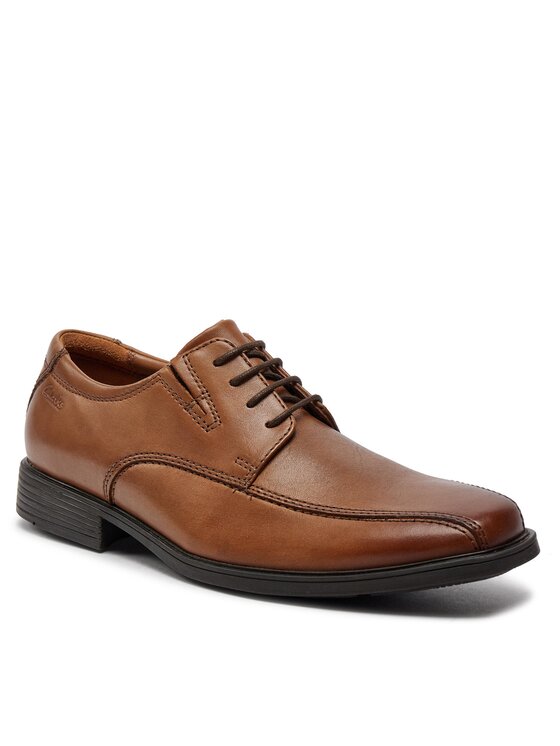 Clarks Туфлі Clarks Tilden Walk 261300957 Коричневий