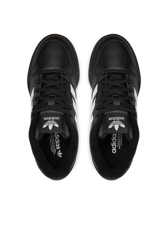 adidas Снікерcи adidas Team Court 2 Str J ID6630 Чорний