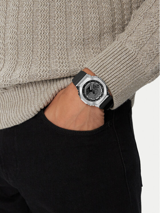 G-Shock Ročna ura G-Shock GM-2100-1AER Črna