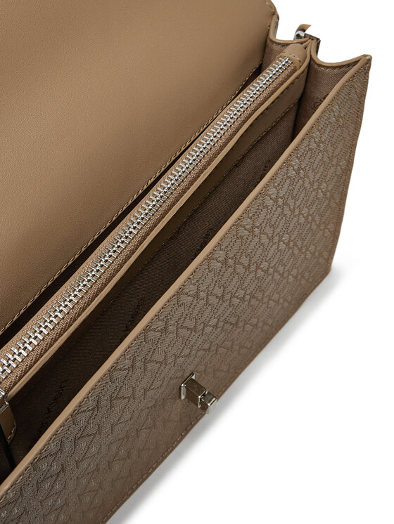 Calvin Klein Rankinė Calvin Klein Ck Elongated Shoulder Bag_Mono K60K613139 Smėlio