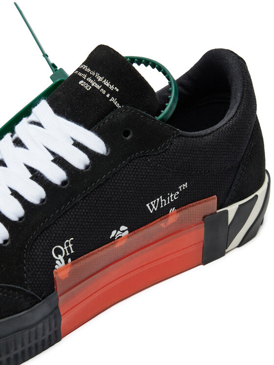 Off-White Laisvalaikio batai Off-White OMIA085S22LEA0011046 Juoda