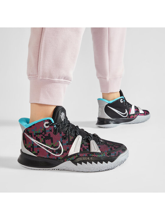 Nike Buty do koszykówki Nike Kyrie 7 (Gs) CT4080 008 Czarny