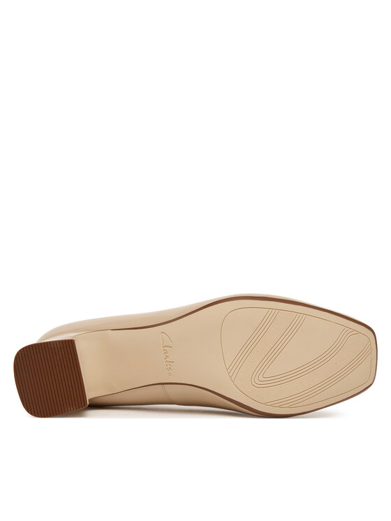 Clarks Туфлі Clarks Fernie Court 26183034 Світло-бежевий