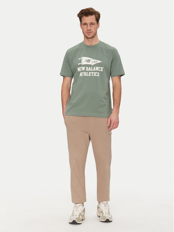 New Balance New Balance Marškinėliai MT51924 Žalia Relaxed Fit