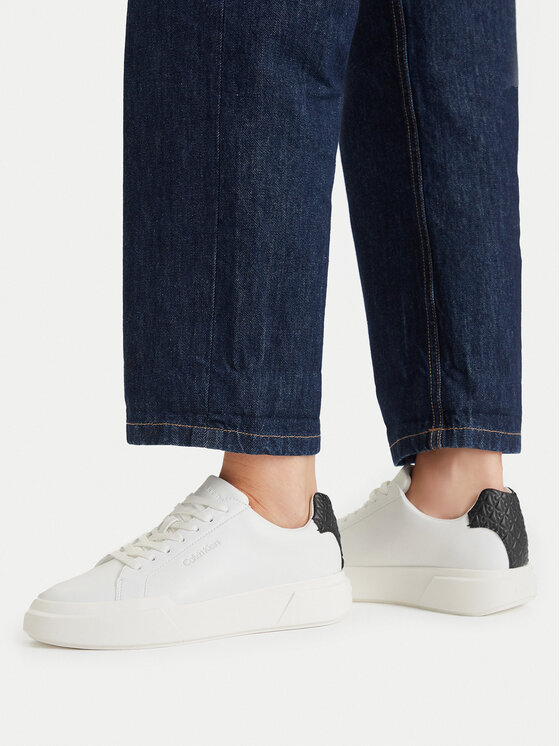 Calvin Klein Sneakersy Calvin Klein Chunky Cupsole Laceup Lth Bt Aop YW0YW02036 Biela