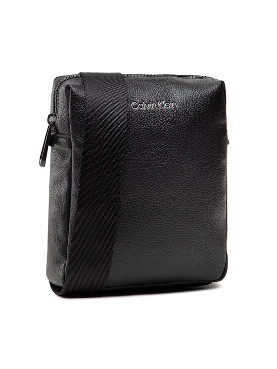 Calvin Klein Τσαντάκι Calvin Klein Ck Must Reporter S K50K508695 Μαύρο