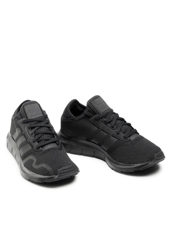 adidas Снікерcи adidas Swift Run X FY2116 Чорний