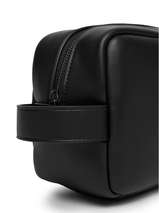 Calvin Klein Geantă crossover Calvin Klein Bold Ck Dopp Kit LV04D1140G Negru