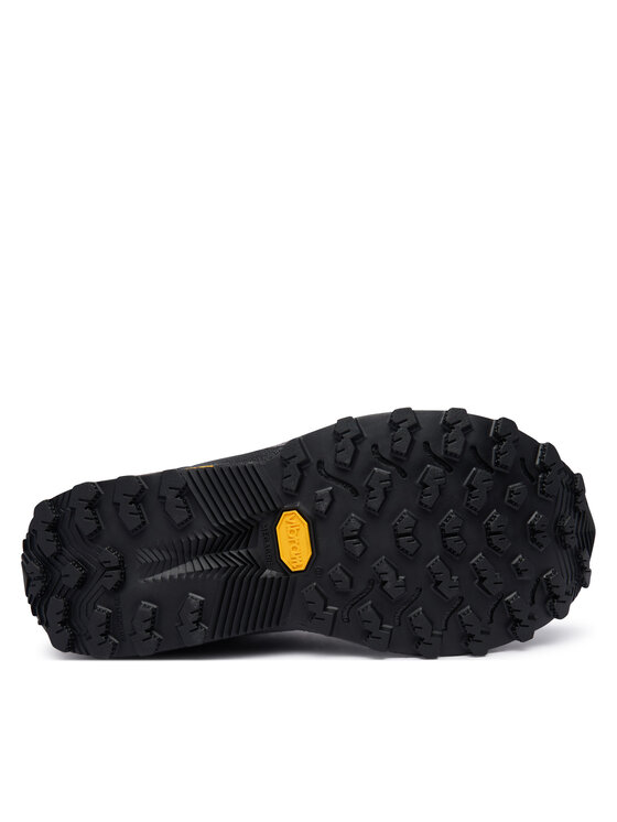 New Balance Bežecké topánky New Balance Fuelcell Rebel Trail WRBTV1_RU Čierna