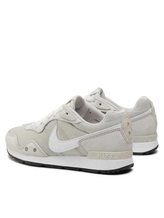 Nike Laisvalaikio batai Nike Venture Runner CK2948 002 Pilka