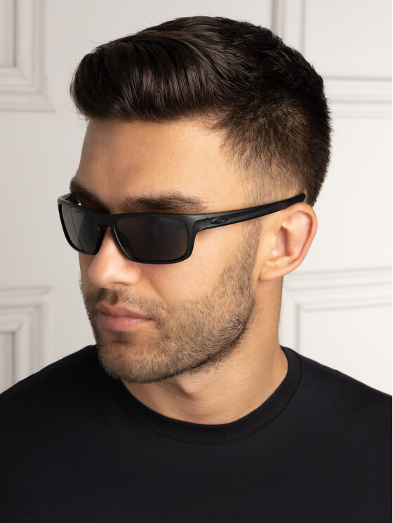 Oakley Saulesbrilles Oakley Sliver Stealth OO9408-0156 Melns