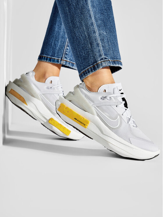 Nike Sneakersy Nike Fontanka Edge DB3932 500 Biały