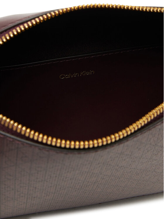 Calvin Klein Borsetta Calvin Klein Emblem Aop Elongated Camera Bag LV04F3268G Bordeaux