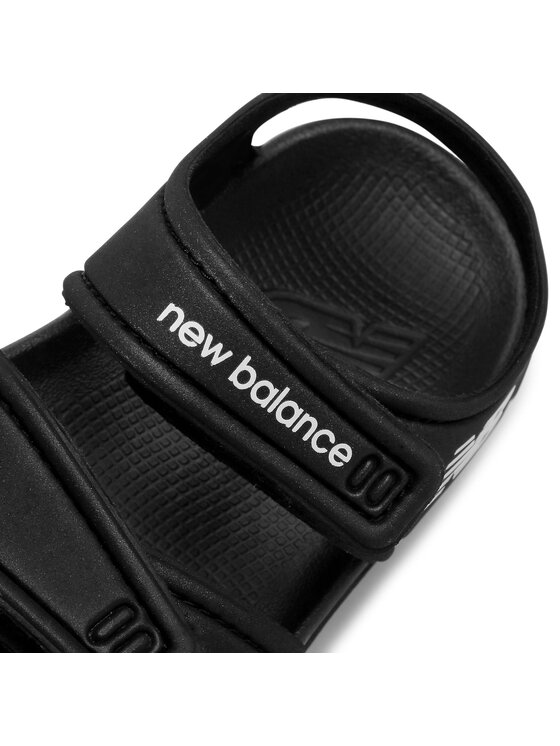 New Balance Sandále New Balance IOSPSDBK Čierna