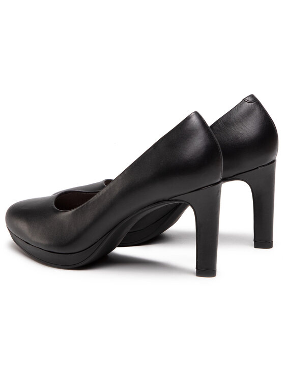 Clarks Туфлі Clarks Ambyr Joy 261577644 Чорний