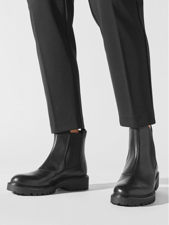 Vagabond Shoemakers Kotníková obuv s elastickým prvkem Vagabond Shoemakers Kenova 5241-501-20 Černá