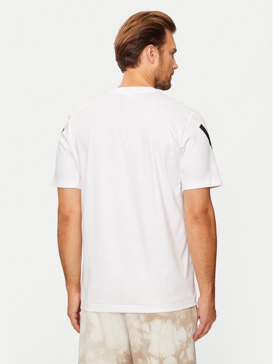 adidas adidas Футболка Z.N.E. JE3078 Білий Regular Fit