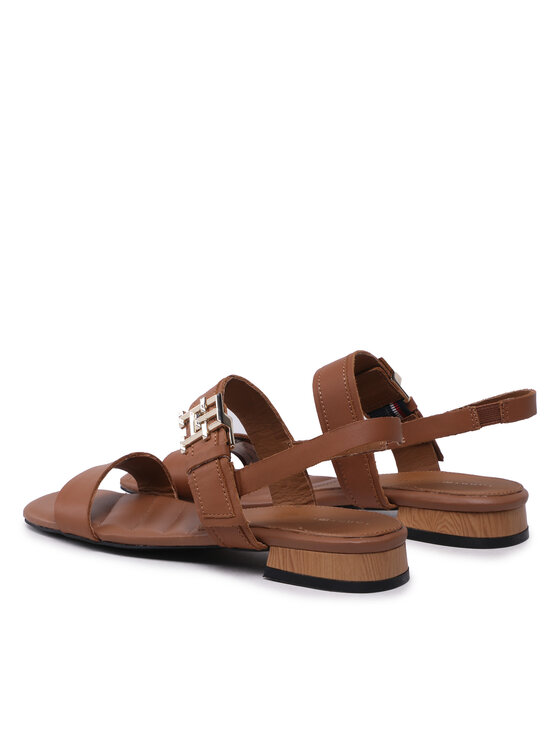 Tommy Hilfiger Sandali Tommy Hilfiger Hardware Flat Sandal FW0FW07094 Marrone