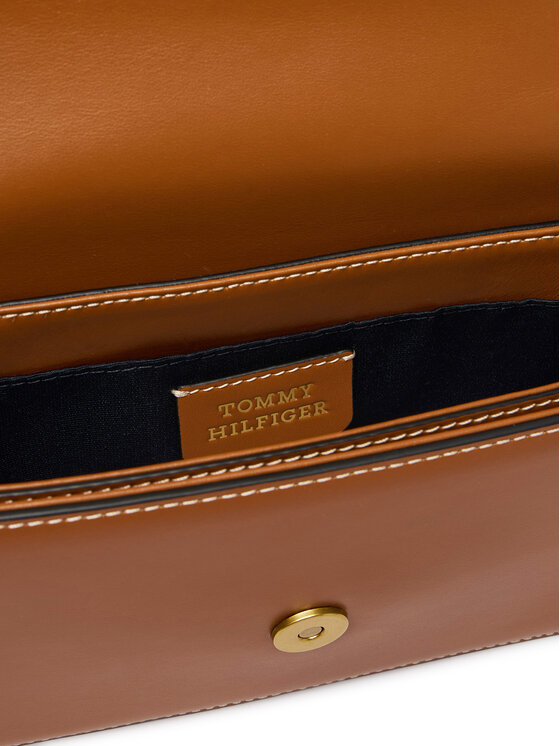 Tommy Hilfiger Ročna torba Tommy Hilfiger Th Script Flap Crossover AW0AW18399 Rjava