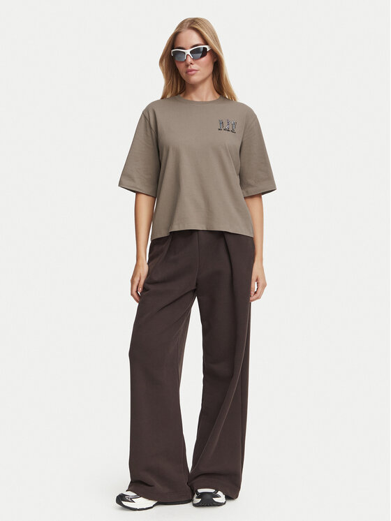 The North Face The North Face Camiseta NF0A8JAP Beige oscuro Boxy Fit
