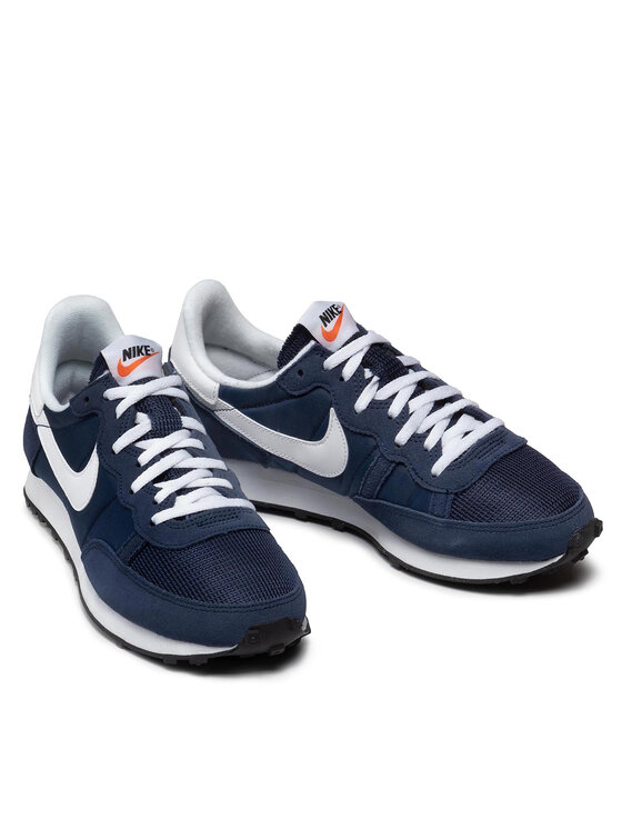 blue nike challenger og