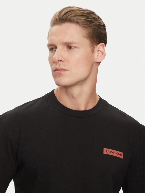 Calvin Klein Calvin Klein T-shirt Overlay Print K10K114158 Crna Regular Fit