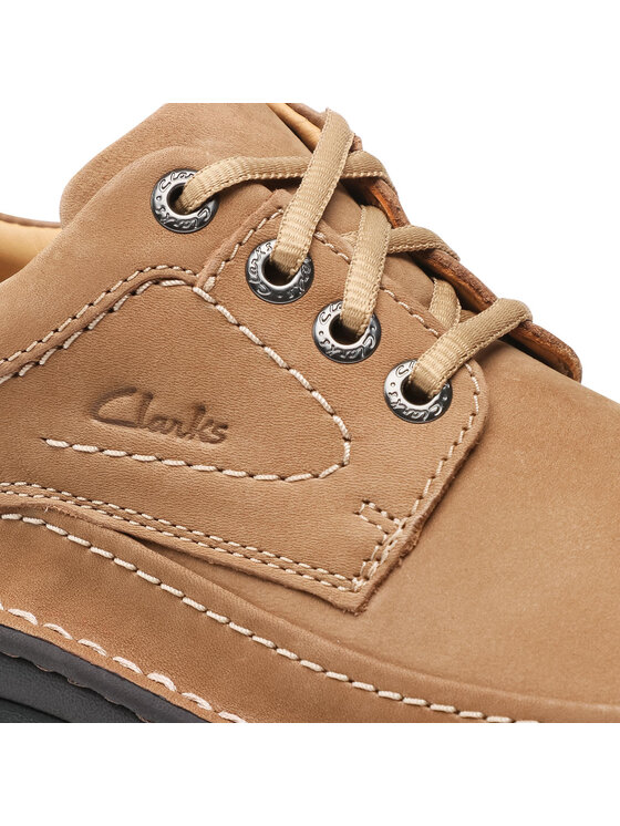 Clarks Zapatos hasta el tobillo Clarks Nature Three 261574517 Marrón