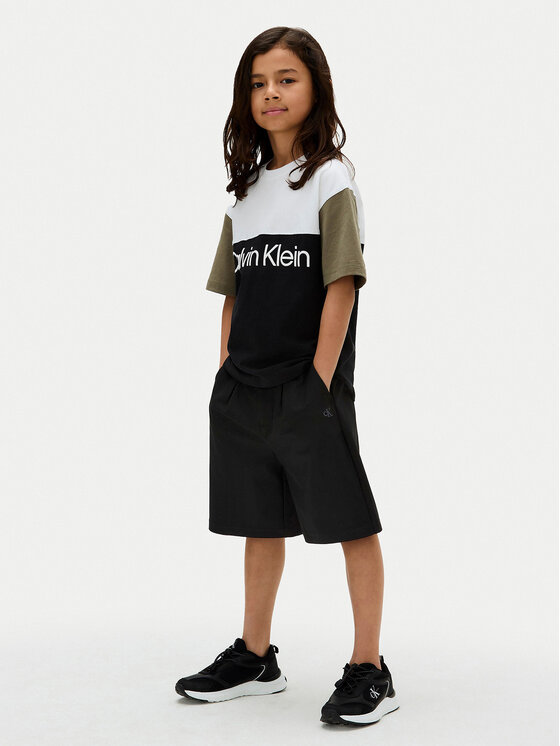 Calvin Klein Jeans Calvin Klein Jeans Marškinėliai Blocking IB0IB02528 D Juoda Relaxed Fit