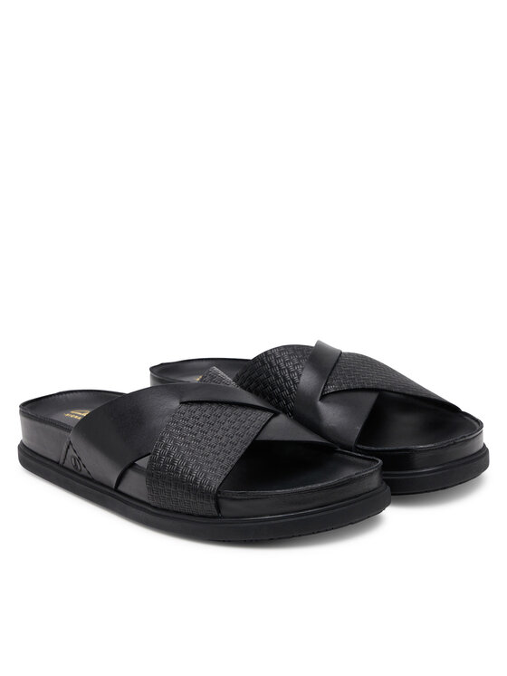 Clarks Шльопанці Clarks Torford Cross 26181382 Чорний