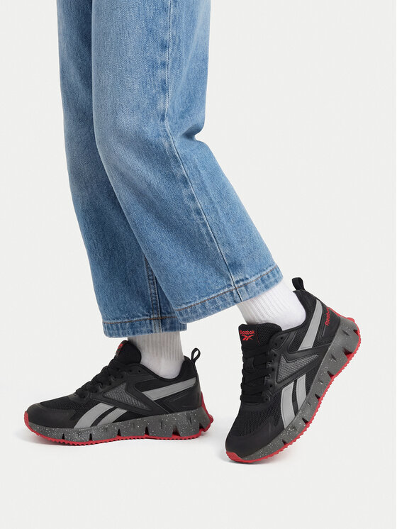 Reebok Снікерcи Reebok CEO-ZIG VECTOR AR30153BBRN Чорний