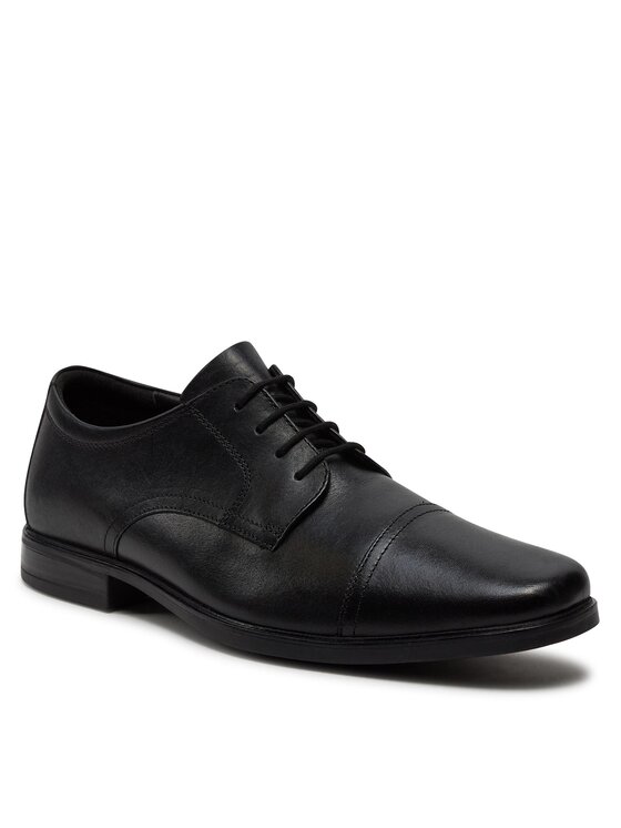 Clarks Обувки Clarks Howard Cap 261620127 Черен