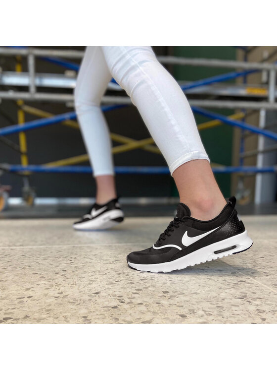 Nike Tenisice Nike Air Max Thea 599409 028 Crna