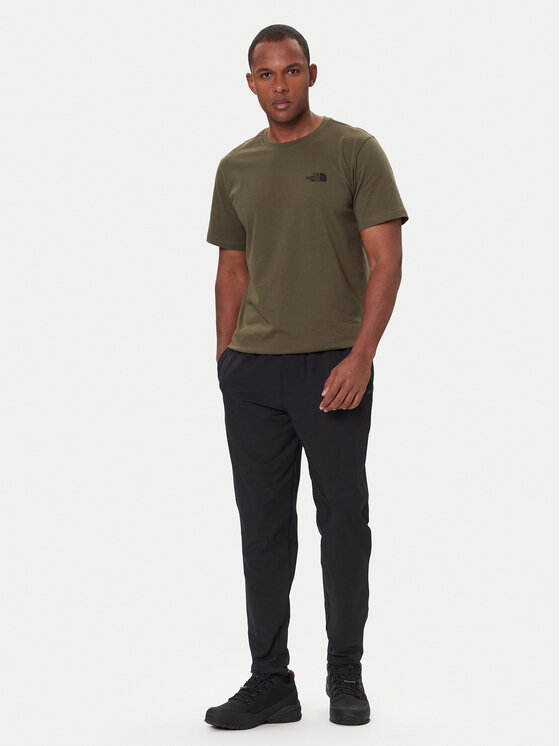 The North Face The North Face Camiseta Box Nse Edge Of Light NF0A8E3H Verde Regular Fit