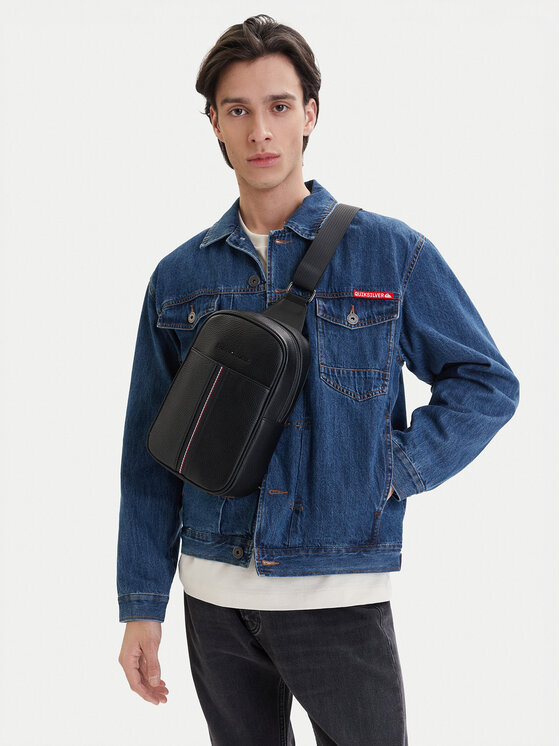 Tommy Hilfiger Brašna Tommy Hilfiger Th Central Slingpack AM0AM14170 Černá