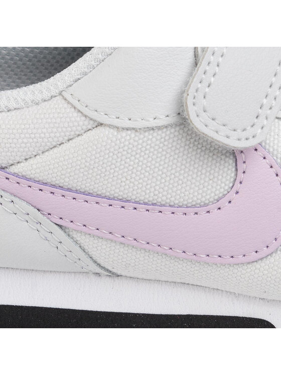 Nike Снікерcи Nike Md Runner 2 (Psv) 807317 019 Сірий