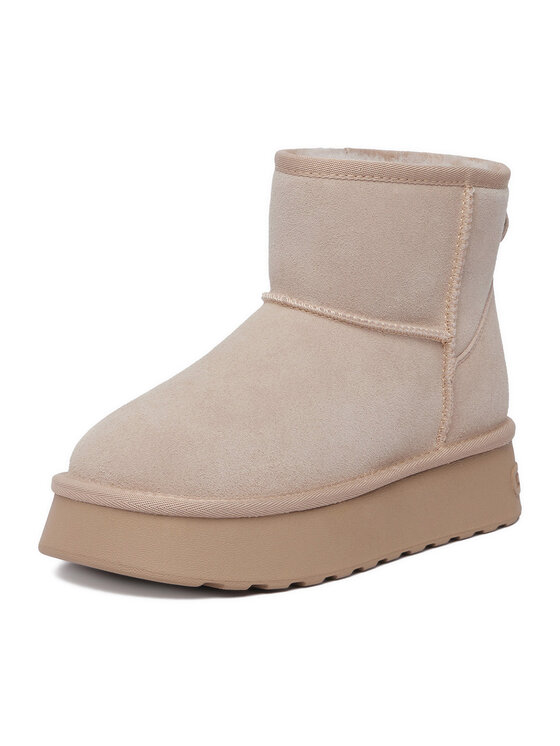 But za kostkę, widziany pod kątem z przodu.