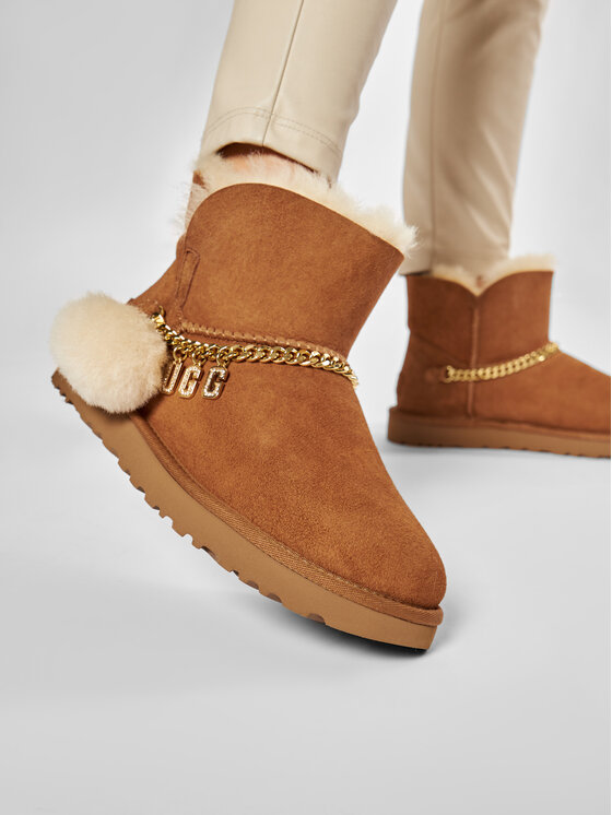 Ugg Sniego batai Ugg W Classic Ugg Charm Mini 1112493 Ruda