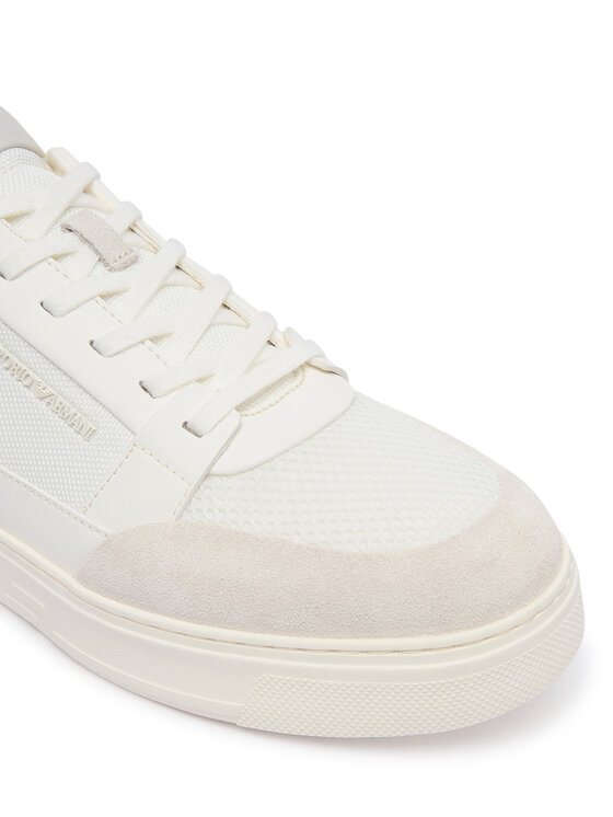 Emporio Armani Снікерcи Emporio Armani EM004836 AF24321 M0360 Білий
