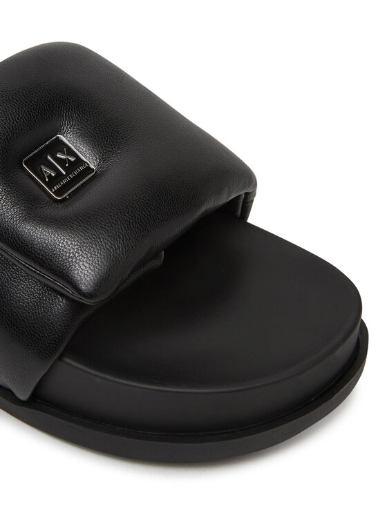 Armani Exchange Šlepetės Armani Exchange XDP061 XV926 00002 Juoda
