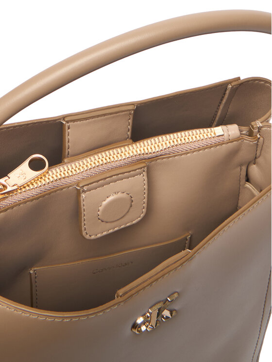 Calvin Klein Rankinė Calvin Klein Ck Bucket With Strap LV04F3174G Smėlio