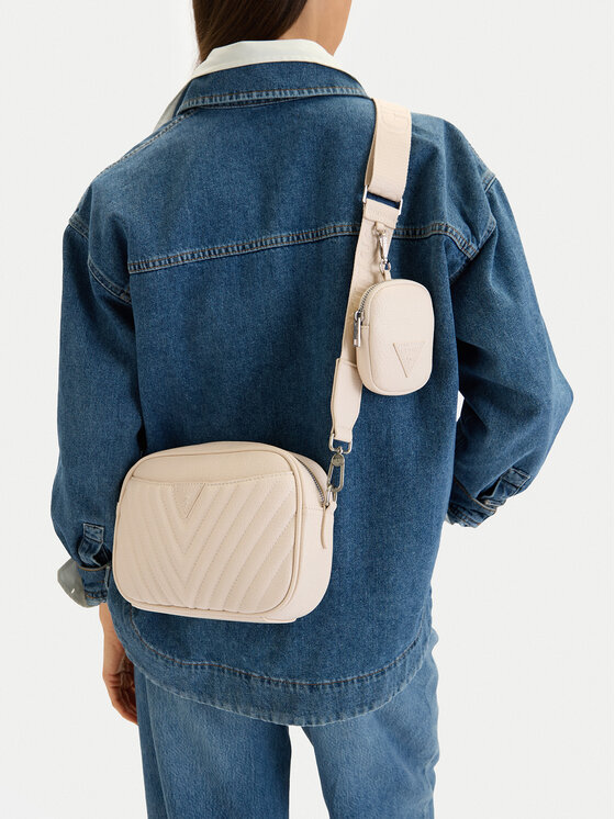 Дамска чанта Guess Jeans CWBEO-GUESS-M-001-09 Екрю