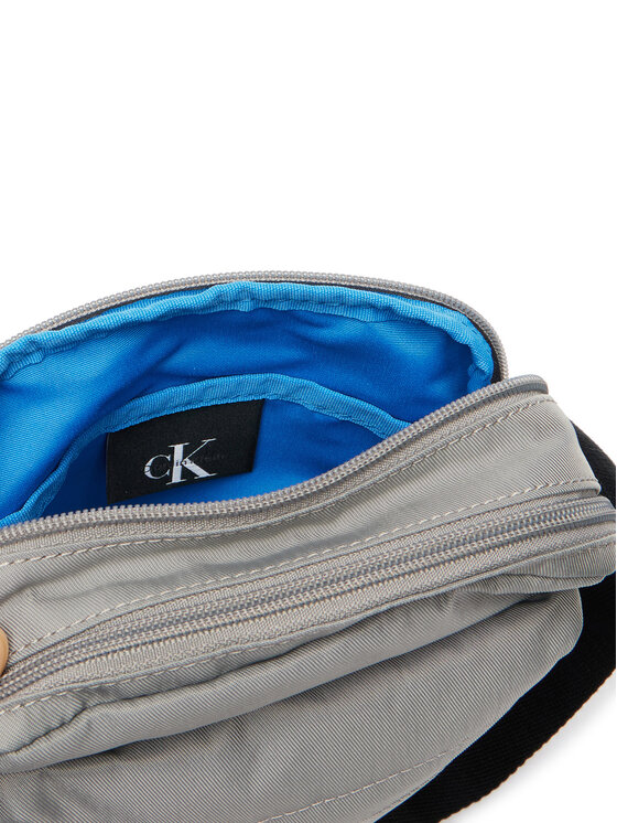 Calvin Klein Bandolera Calvin Klein Bold Reporter LV04D3421G Gris