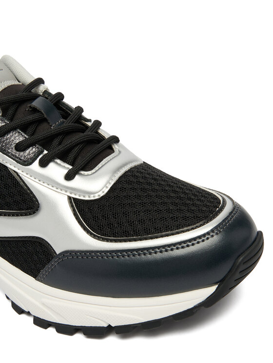 Calvin Klein Сникърси Calvin Klein Hike Runner Laceup Mesh Mix Met YM0YM01402 Черен