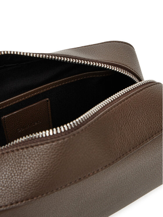 Calvin Klein Kosmētikas somiņa Calvin Klein Micropebble Washbag/Dopp Kit LV04D1036G Brūns