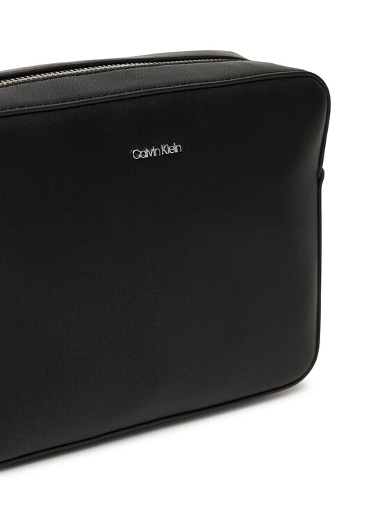 Calvin Klein Soma Calvin Klein Ck Must Small Camera Bag LV04F3097G Melns